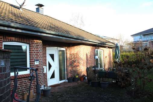 Hinterhaus - Zweifamilienhaus in 24782 Büdelsdorf mit 183m² kaufen