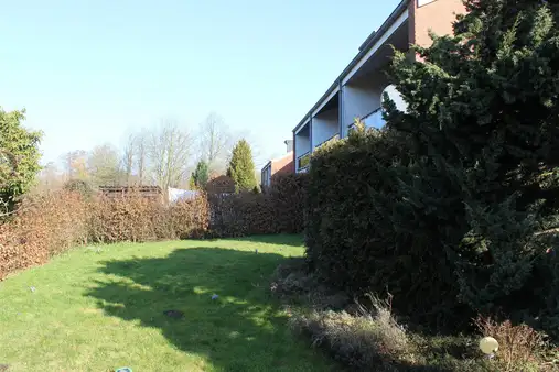 Reihenendhaus mit Blick auf die Eider in Rendsburg-Hohe-Luft