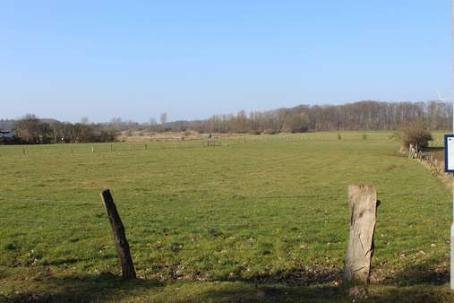 null - Grundstück in 24796 Bovenau mit 800m² kaufen