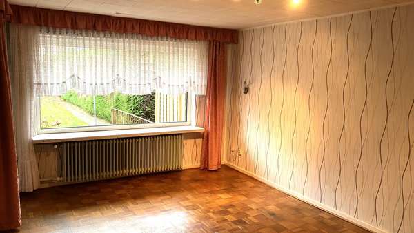 Wohnzimmer - Reihenmittelhaus in 24787 Fockbek mit 92m² kaufen