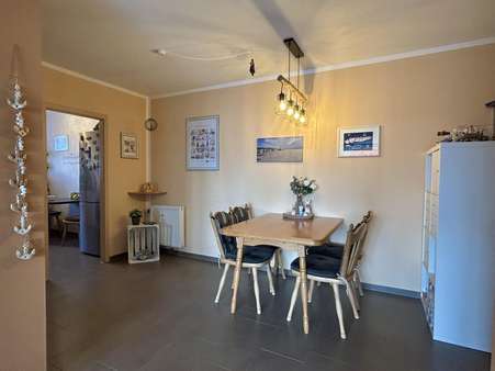 Diele - Etagenwohnung in 51149 Köln mit 90m² kaufen