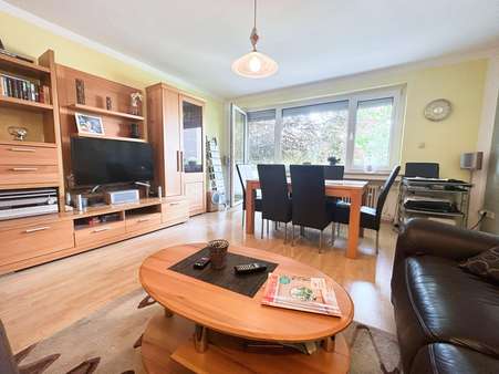 Wohnbereich - Erdgeschosswohnung in 51147 Köln mit 74m² kaufen
