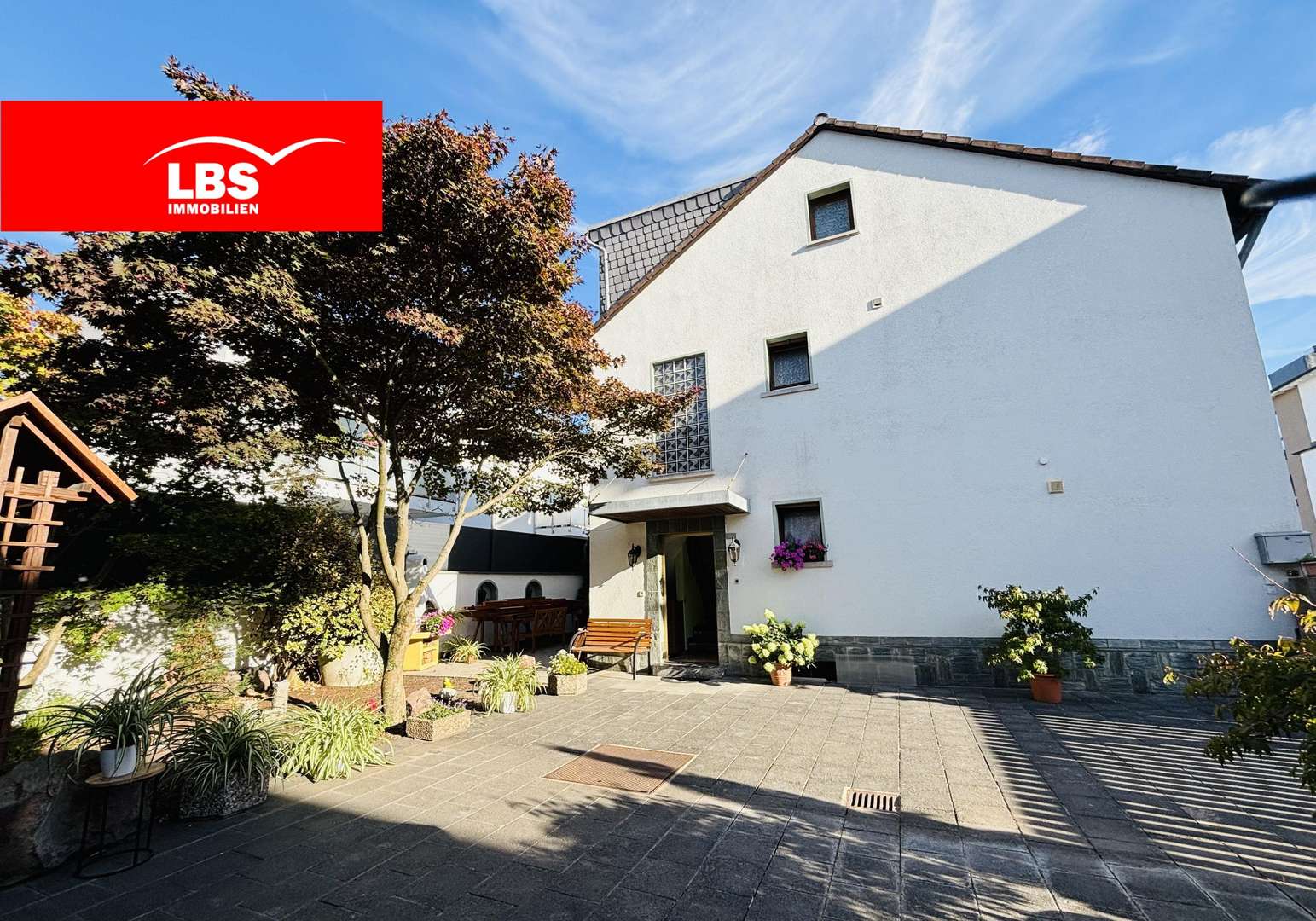 Aussenansicht - Zweifamilienhaus in 63500 Seligenstadt mit 150m² kaufen