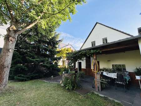 Rückansicht Scheune - Zweifamilienhaus in 63500 Seligenstadt mit 150m² kaufen