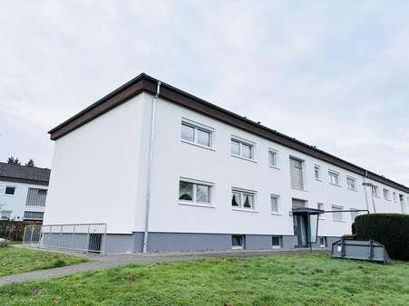 Aussenansicht Aussenansicht - Erdgeschosswohnung in 63538 Großkrotzenburg mit 78m² kaufen