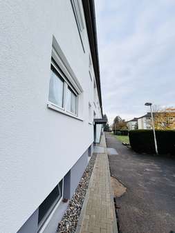 Aussenansicht Aussenansicht - Erdgeschosswohnung in 63538 Großkrotzenburg mit 78m² kaufen