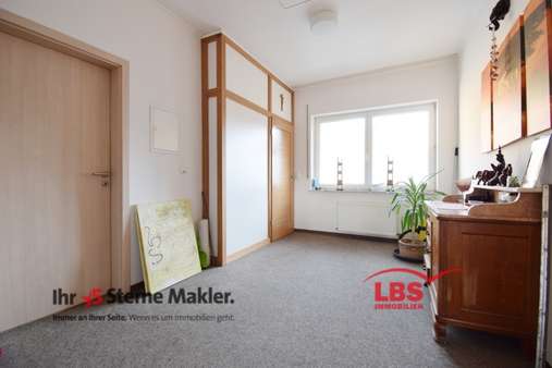 Flur/Wohnung - Sonstige in 54673 Neuerburg mit 180m² kaufen