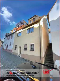 "TOP ANGEBOT" Kleines Haus im historischen Ortskern