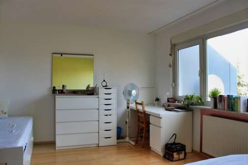 Schlafzimmer 2.OG 1.1 Schlafzimmer 2.OG 1.1 - Doppelhaushälfte in 54329 Konz mit 140m² kaufen