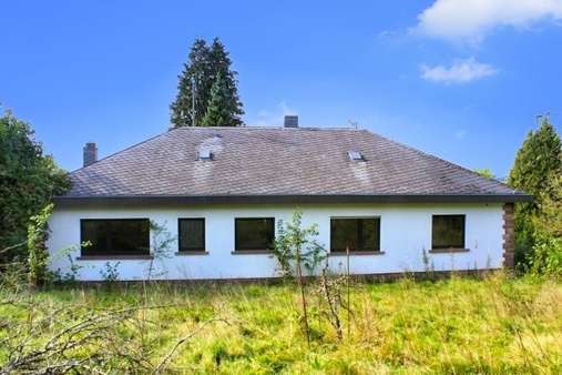 Ansicht v. Garten Ansicht v. Garten - Einfamilienhaus in 54313 Zemmer mit 200m² kaufen