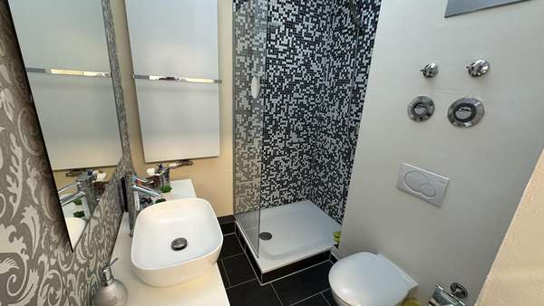 Badezimmer Badezimmer - Terrassen-Wohnung in 67059 Ludwigshafen mit 29m² kaufen