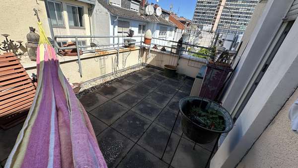 Terrasse Terrasse - Terrassen-Wohnung in 67059 Ludwigshafen mit 29m² kaufen