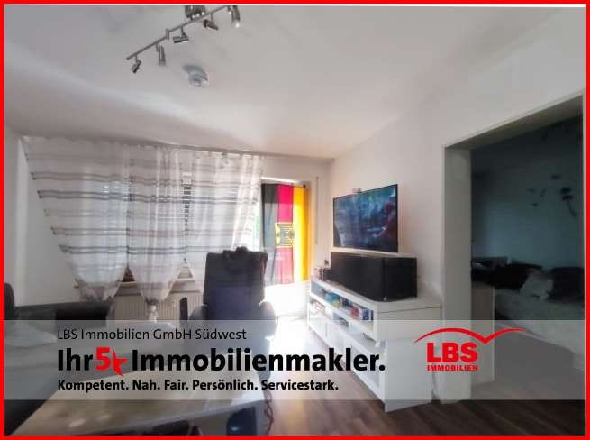 Wohnzimmer zur Balkonseite - Etagenwohnung in 67098 Bad Dürkheim mit 52m² kaufen