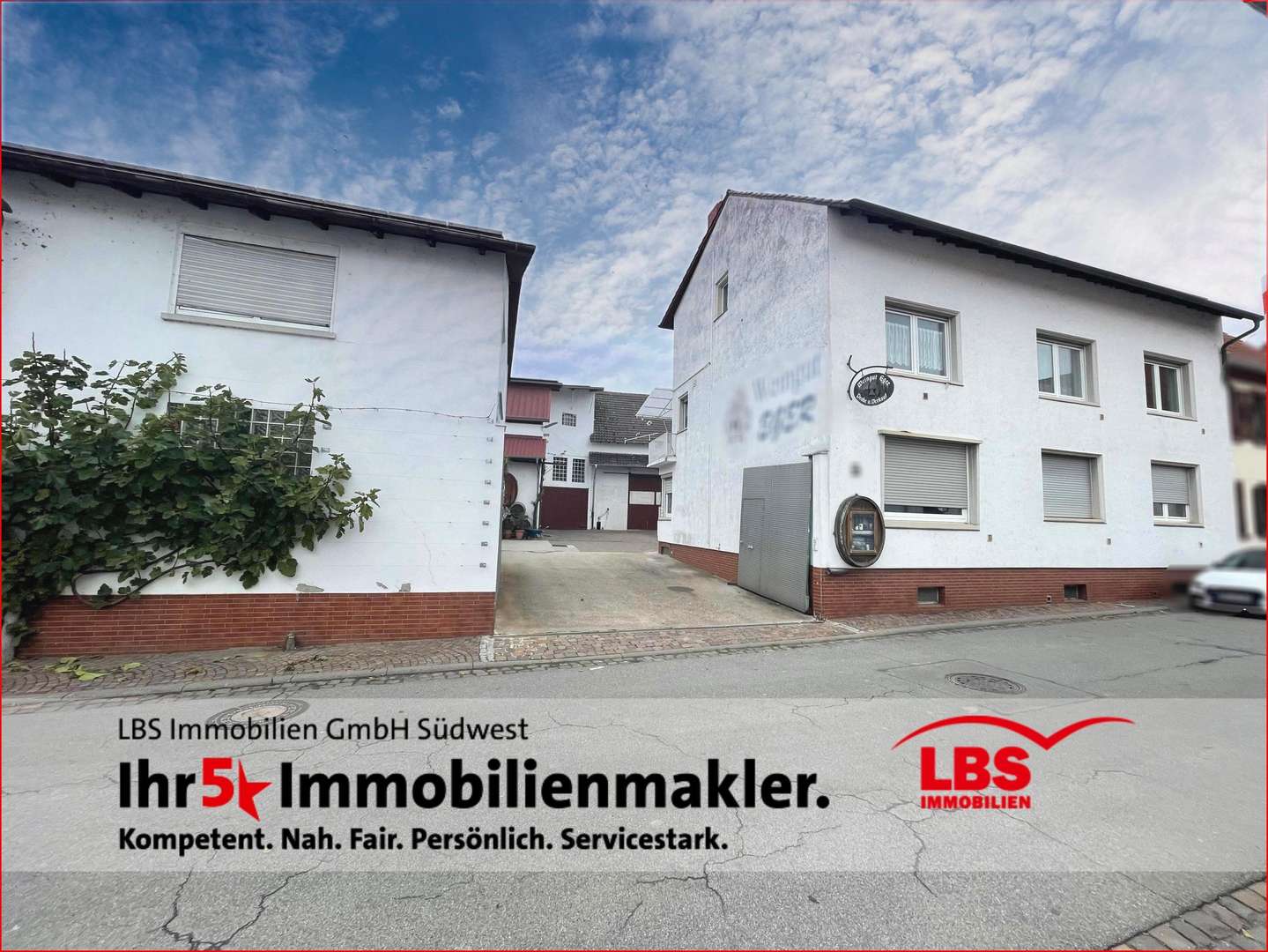 Front -  in 67283 Obrigheim mit 240m² mieten