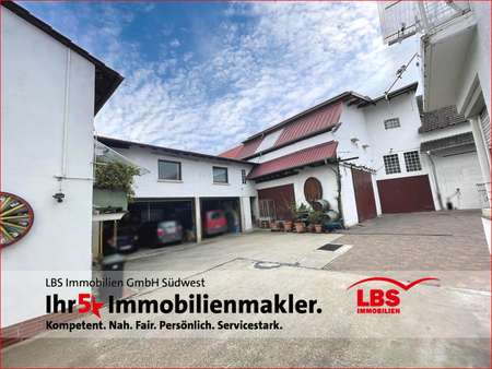 Hof  -  in 67283 Obrigheim mit 240m² mieten