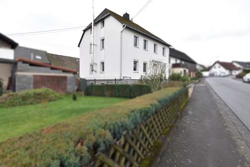 Wohnhaus - Einfamilienhaus in 56271 Roßbach mit 180m² kaufen