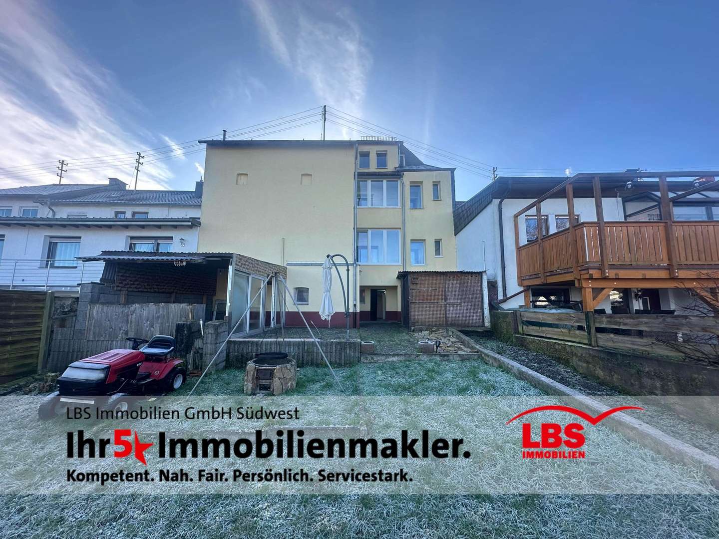 Außenansicht 3 - Reihenmittelhaus in 55743 Idar-Oberstein mit 137m² kaufen