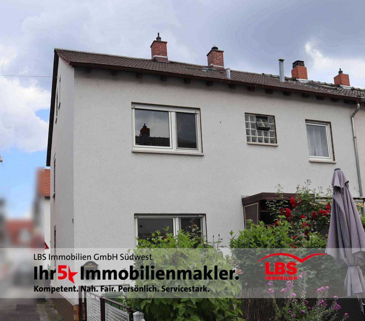Strassenasicht - Doppelhaushälfte in 68307 Mannheim mit 65m² kaufen