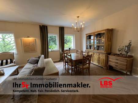 Wohnzimmer - Erdgeschosswohnung in 67547 Worms, Innenstadt mit 142m² kaufen