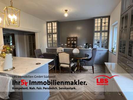 Wohnküche - Erdgeschosswohnung in 67547 Worms, Innenstadt mit 142m² kaufen