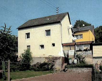 Rückansicht Nebengebäude - Einfamilienhaus in 65558 Heistenbach mit 183m² kaufen