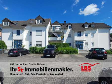 Außenansicht Außenansicht - Dachgeschosswohnung in 65582 Diez mit 72m² kaufen