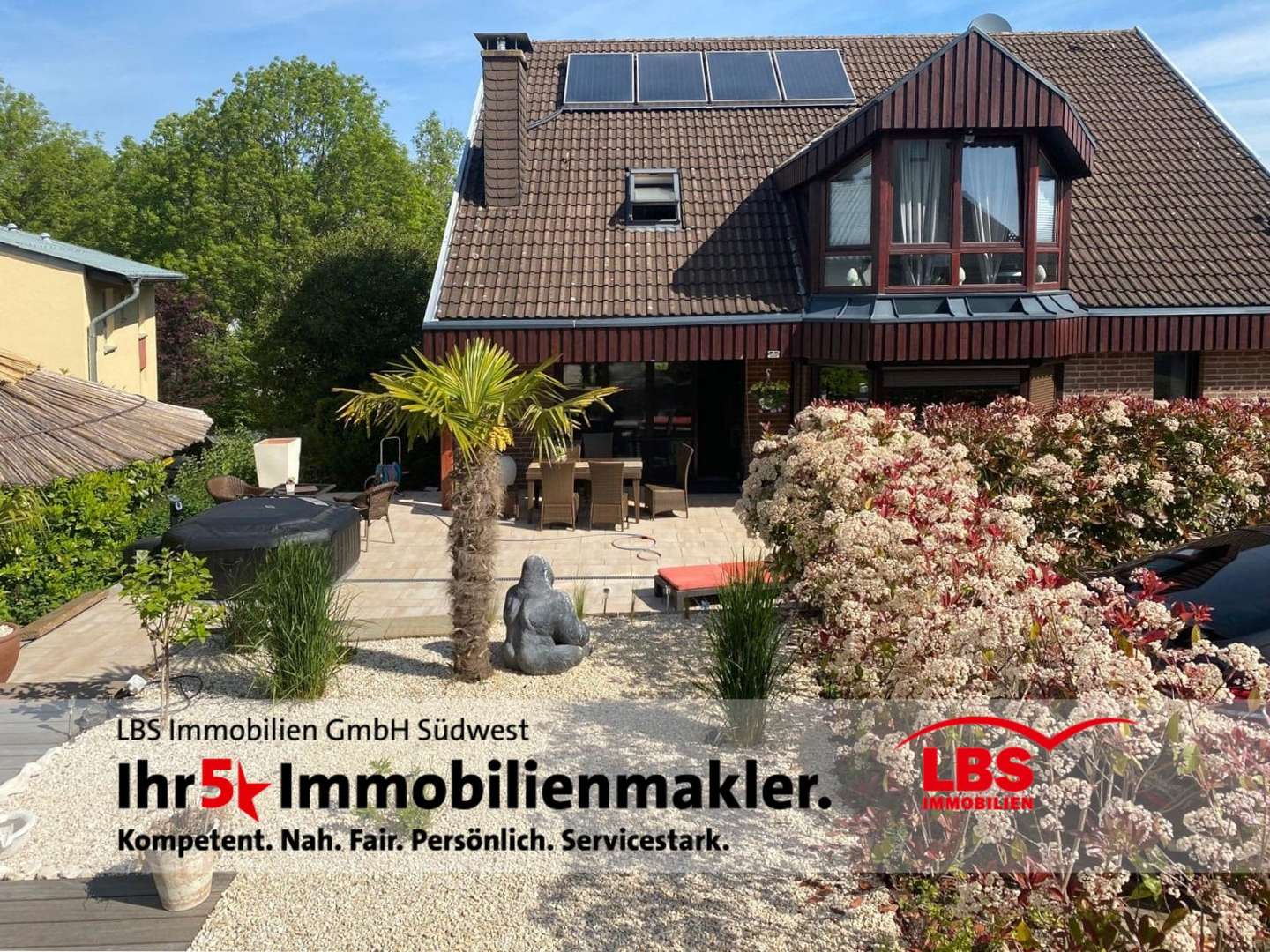 Gartenteilansicht EG Wohnung Gartenteilansicht EG Wohnung - Zweifamilienhaus in 42277 Wuppertal mit 307m² kaufen