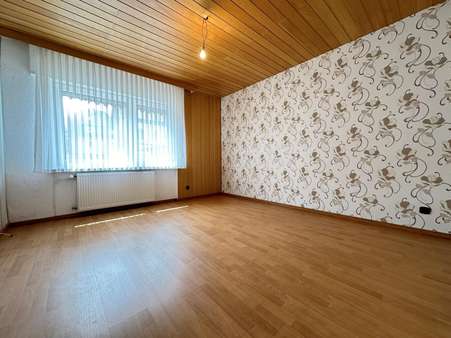 Schlafzimmer EG - Einfamilienhaus in 56218 Mülheim-Kärlich mit 141m² kaufen