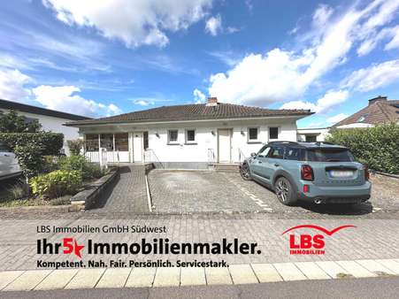 Haus - Mehrfamilienhaus in 53498 Bad Breisig mit 356m² als Kapitalanlage kaufen