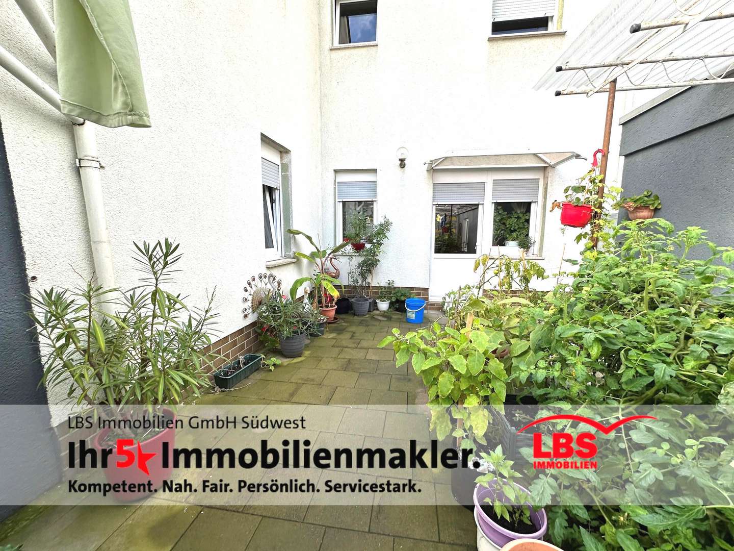 Terrasse - Reihenendhaus in 56626 Andernach mit 125m² kaufen