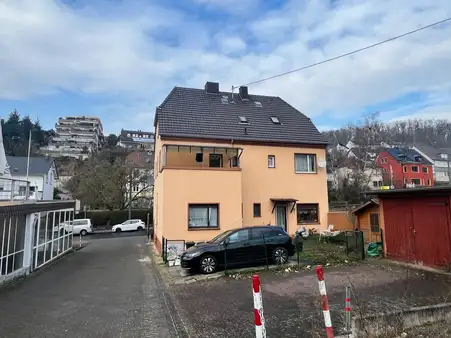 Kapitalanlage mit akzeptabler Rendite in Koblenz-Niederberg!