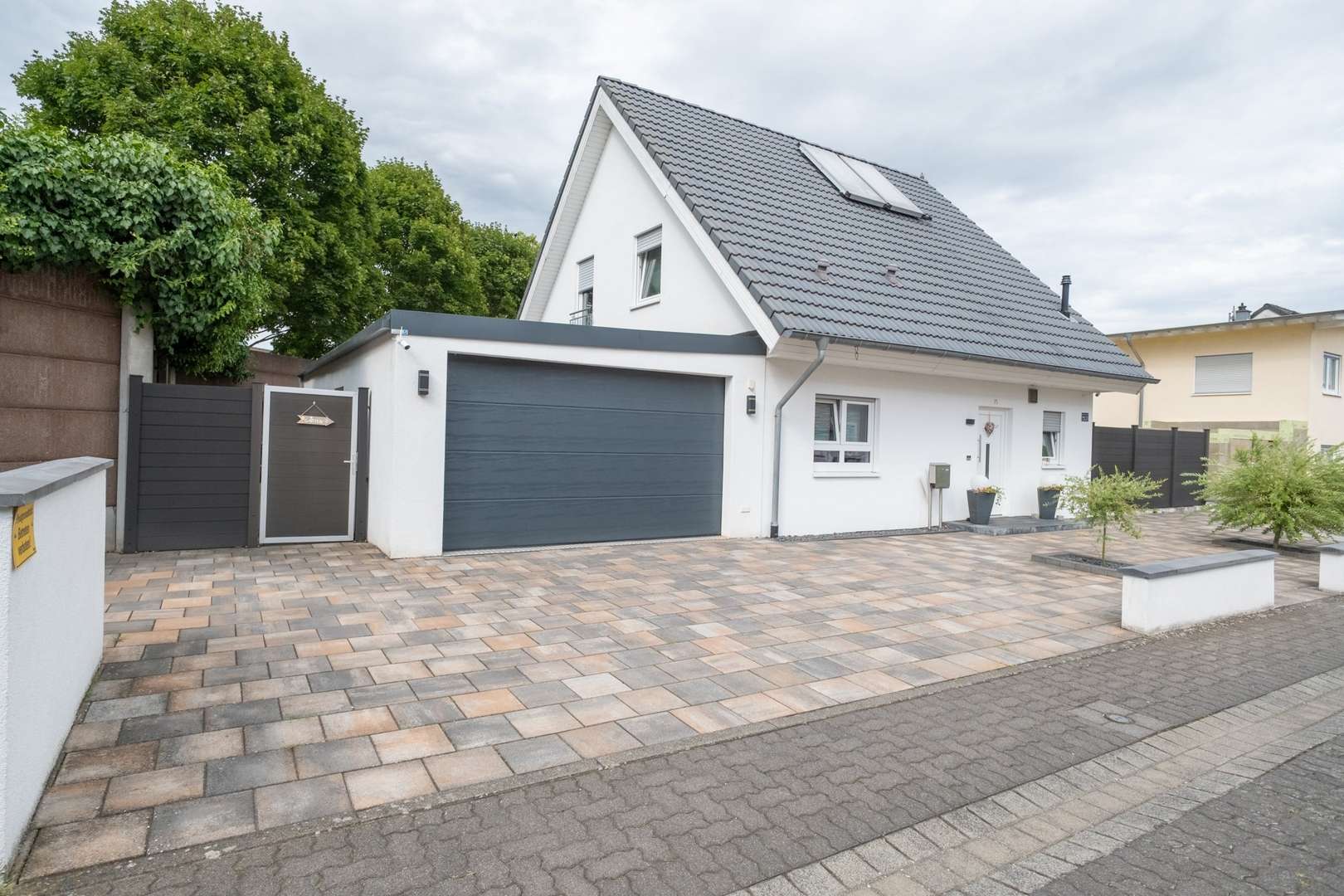 Aussenansicht - Einfamilienhaus in 56575 Weißenthurm mit 124m² kaufen