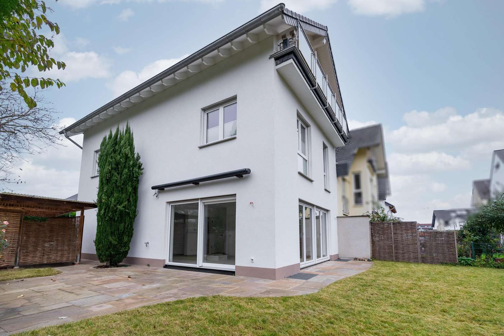 Seitenansicht - Einfamilienhaus in 53474 Bad Neuenahr-Ahrweiler mit 165m² kaufen