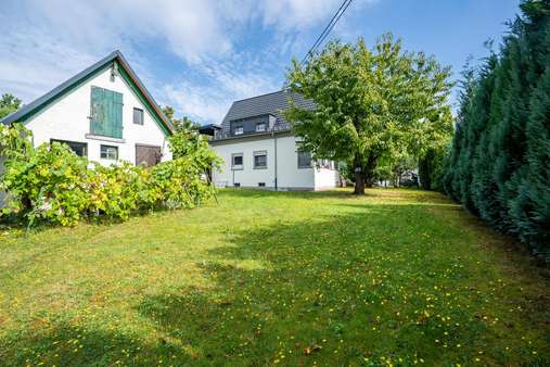 Rückseite - Einfamilienhaus in 56566 Neuwied mit 160m² kaufen