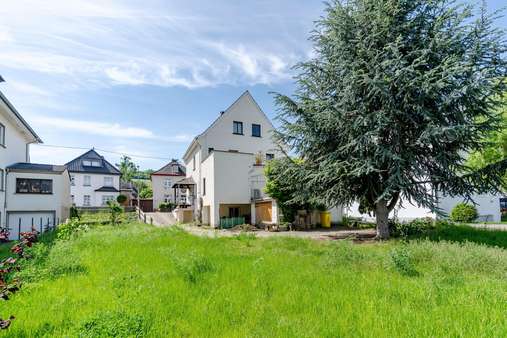 Rückansicht Rückansicht - Einfamilienhaus in 53474 Bad Neuenahr-Ahrweiler mit 205m² kaufen