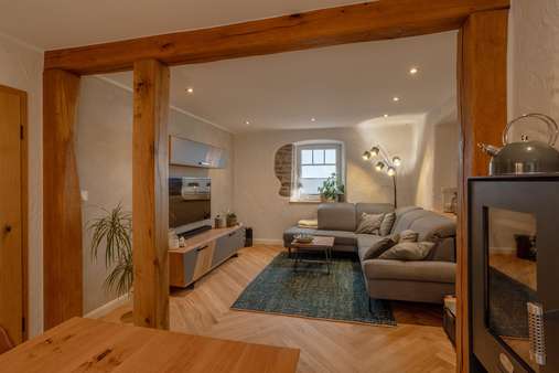 Wohnzimmer - Einfamilienhaus in 54584 Jünkerath mit 136m² kaufen