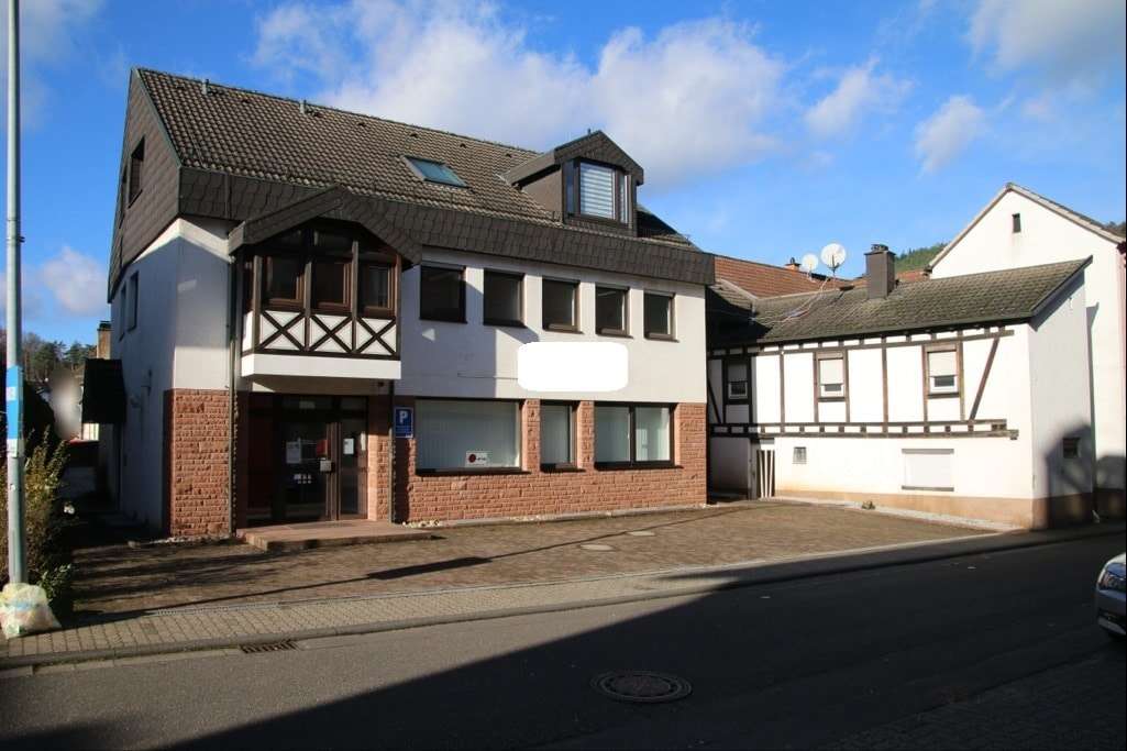 Mehrfamilienhaus in 66981 Münchweiler mit 76m² kaufen
