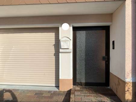 Doppelhaushälfte in 66953 Pirmasens mit 156m² kaufen