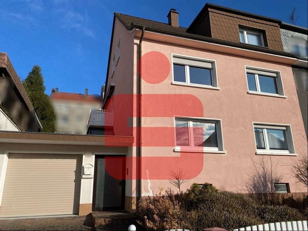 Doppelhaushälfte in 66953 Pirmasens mit 156m² kaufen