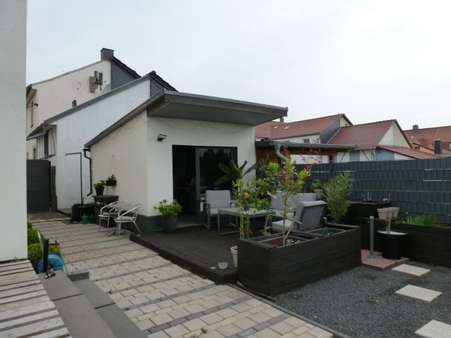 Terrasse Terrasse - Zwangsversteigerung Doppelhaushälfte in 99734 Nordhausen mit 254m² kaufen