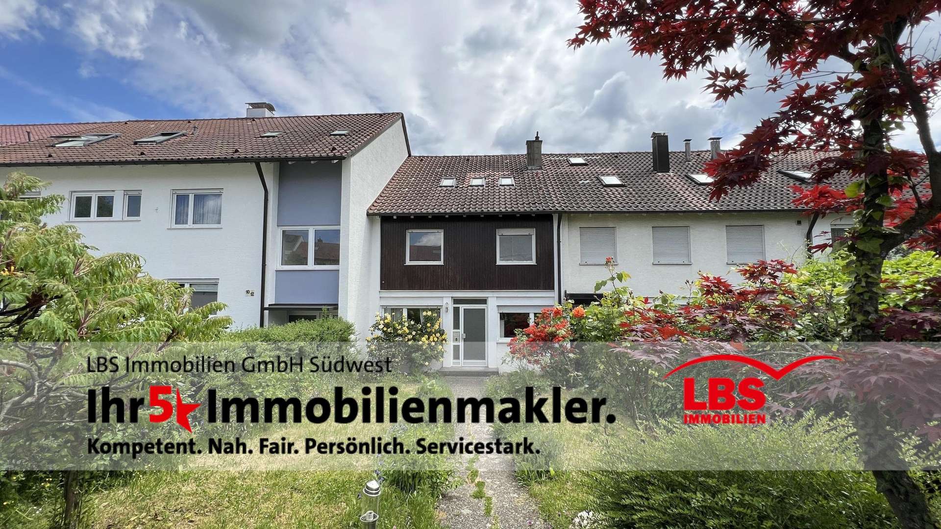 Schöner Vorgarten - Reihenmittelhaus in 73207 Plochingen mit 121m² kaufen