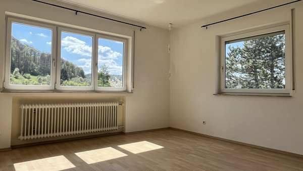 Schlafzimmer - Etagenwohnung in 72461 Albstadt mit 114m² mieten