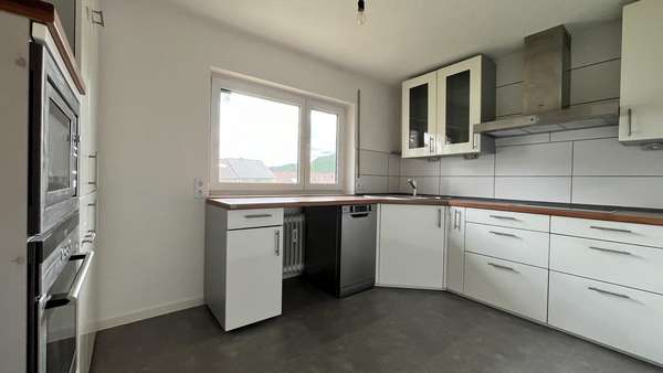 Küche - Etagenwohnung in 72458 Albstadt mit 76m² mieten