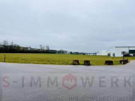Blick nach Südwest - Grundstück in 91522 Ansbach-Brodswinden mit 25000m² kaufen