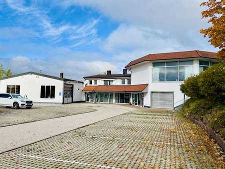 Ansicht Dialogannahme Ansicht Dialogannahme - Werkstatt in 91555 Feuchtwangen mit 121m² kaufen