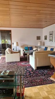 Atrium-Bungalow mit hervorragender Substanz in Bad Homburg