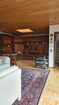 Blick Wohnzimmer Blick Wohnzimmer - Bungalow in 61350 Bad Homburg mit 124m² kaufen