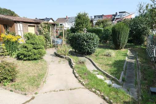 Garten - Zweifamilienhaus in 65439 Flörsheim mit 105m² kaufen