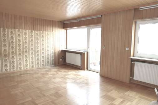 Wohnzimmer - Reihenmittelhaus in 65439 Flörsheim mit 120m² kaufen