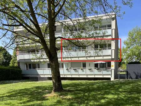 Balkonansicht mit Markierung - Etagenwohnung in 46509 Xanten mit 82m² kaufen